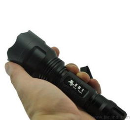 正品黑騎士C8強(qiáng)光手電筒 五檔CREE Q5核心，整裝價(jià)格、廠家信息與圖片詳解